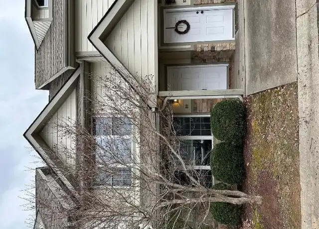Property at 90 Rotunda Cir, Asheville, NC, 28806, 2 beds, 3 baths, [object Object]