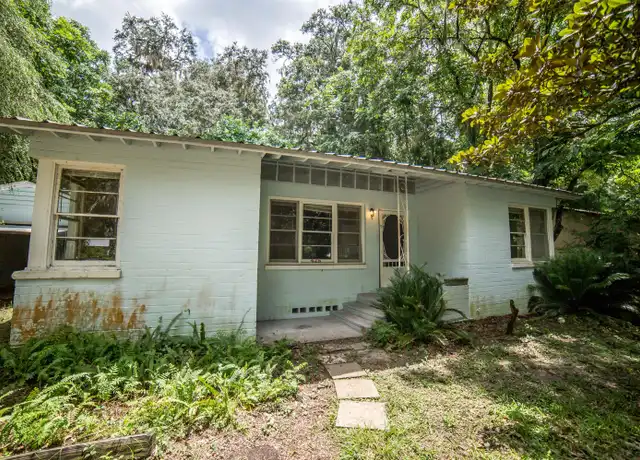 Property at 425 NW 25th St, Gainesville, FL, 32607, 3 beds, 2 baths, [object Object]