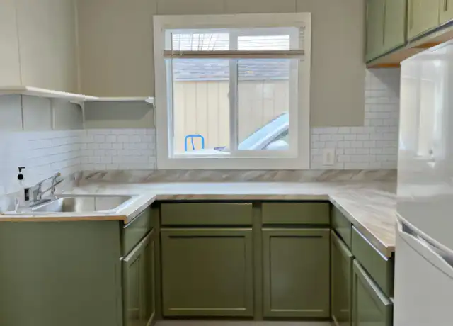 Property at 1813 Pleasant St Unit 1/2, Walla Walla, WA, 99362, 1 bed, 1 bath, [object Object]