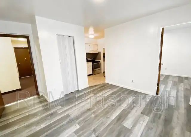 Property at 932 Penn Ave Unit 6, Turtle Creek, PA, 15145, 1 bed, 1 bath, [object Object]