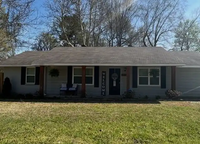 Property at 1503 W Nettleton Ave, Jonesboro, AR, 72401, 3 beds, 2 baths, [object Object]