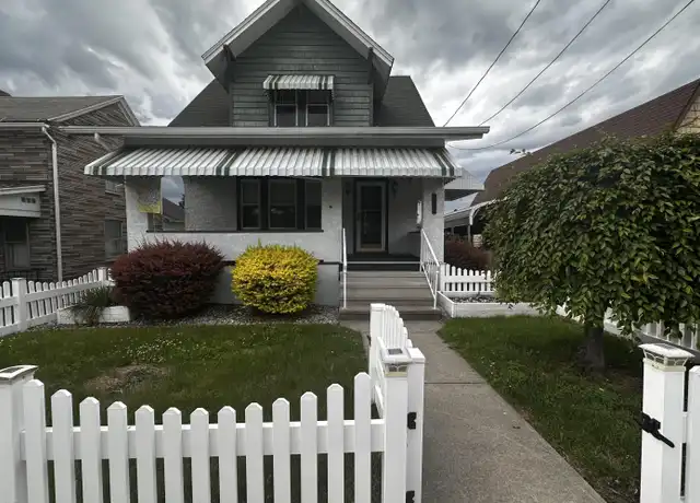 Property at 1715 Tripp Ave, Dunmore, PA, 18512, 2 beds, 1 bath, [object Object]