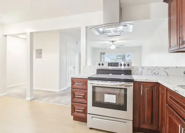 Photo of 25190 Cypress Ave, Hayward, CA 94544