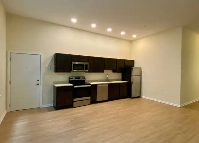Property at 417 N Howard St Unit 302, Baltimore, MD, 21201, 1 bed, 1 bath, [object Object]