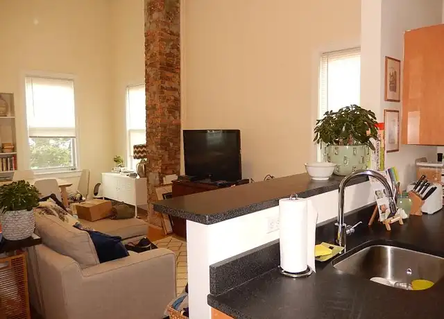 Property at 536 Cambridge St #4, Cambridge, MA, 02141, 2 beds, 1 bath, [object Object]