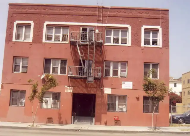 Property at 823 S Union Ave Unit 310, Los Angeles, CA, 90017, 0 beds, 1 bath, [object Object]