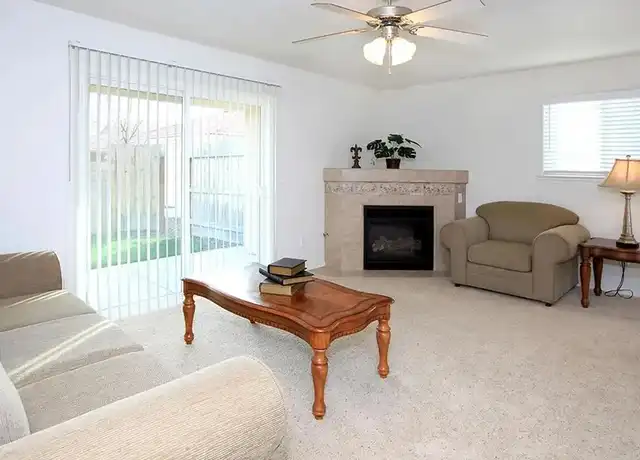 Property at Chestnut Court - 8755 N Chestnut Ave, Fresno, CA, 93720, 1 bed, 1 bath, [object Object]