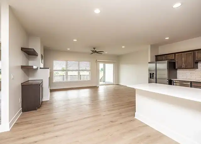Property at Platinum Pointe - 105 S Marigold Ave, West Des Moines, IA, 50266, 3-4 beds, 3 baths, [object Object]