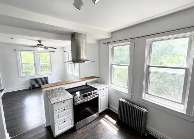 Property at 43 Front St #3, Middletown, CT, 06457, 3 beds, 1 bath, [object Object]