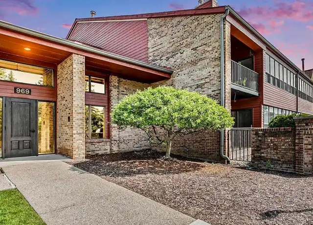 Property at 969 Greenview Ct #43, Rochester Hills, MI, 48307, 2 beds, 2 baths, [object Object]