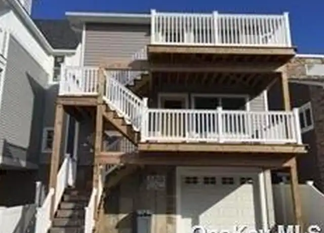 Property at 42 Illinois Ave, Long Beach, NY, 11561, 2 beds, 1 bath, [object Object]