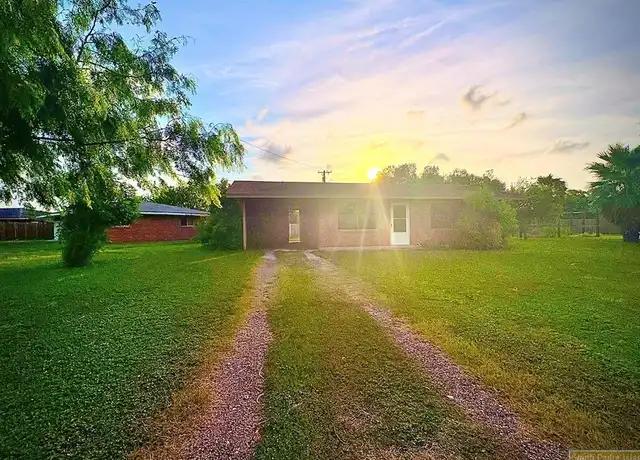 Property at 427 David Cuervo St, Laguna Vista, TX, 78578, 2 beds, 1 bath, [object Object]