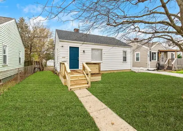 Property at 2607 Hiawatha St, Columbus, OH, 43211, 2 beds, 1 bath, [object Object]