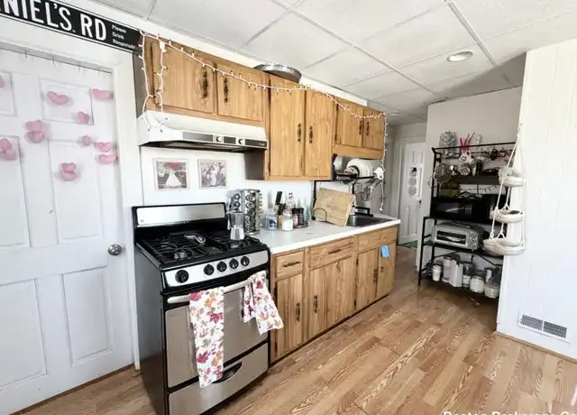 Property at 105 Buttonwood St, Boston, MA, 02125, 2 beds, 1 bath, [object Object]