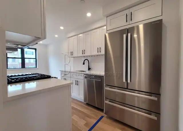 Property at 28-05 21st Ave Unit 2, Astoria, NY, 11105, 2 beds, 1 bath, [object Object]