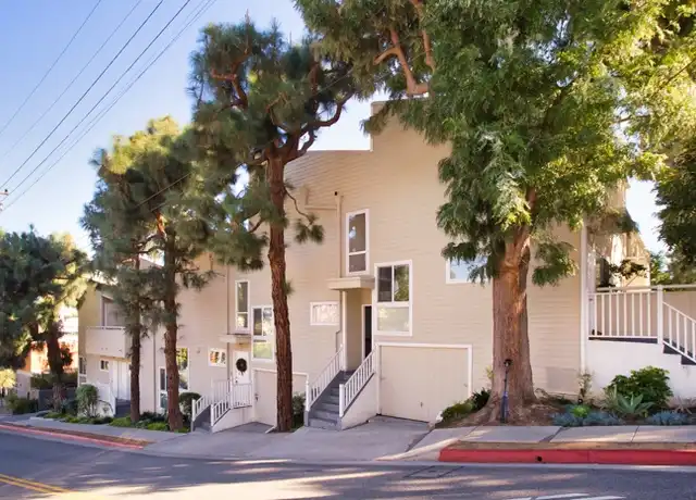 Property at 3101 5th St #2, Santa Monica, CA, 90405, 2 beds, 1.5 baths, [object Object]