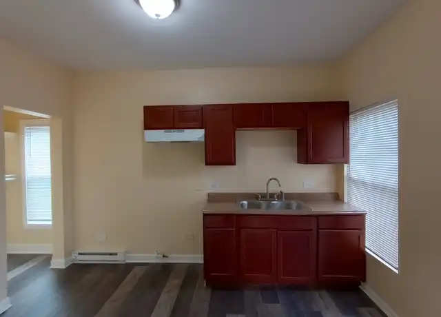 Property at 649 W 80th St Unit 2, Chicago, IL, 60620, 1 bed, 1 bath, [object Object]