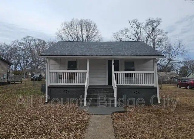 Property at 12 Lester Ave, Greenville, SC, 29617, 2 beds, 1 bath, [object Object]