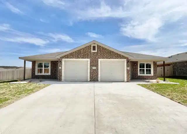 Property at 1801 Castroville Trl, Copperas Cove, TX, 76522, 3 beds, 2 baths, [object Object]