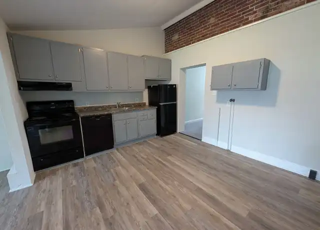 Property at 181 S Washington St, Pottstown, PA, 19464, 2 beds, 1 bath, [object Object]