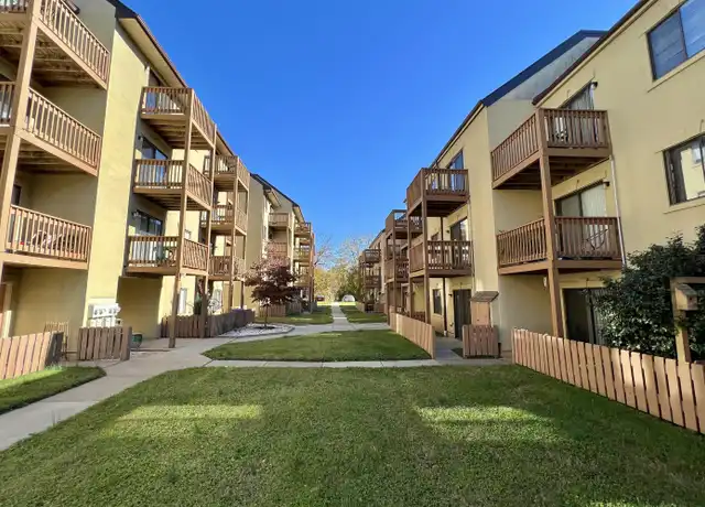 Property at 1002 Linden Ave Unit 1S204, Charlottesville, VA, 22902, 1 bed, 1 bath, [object Object]