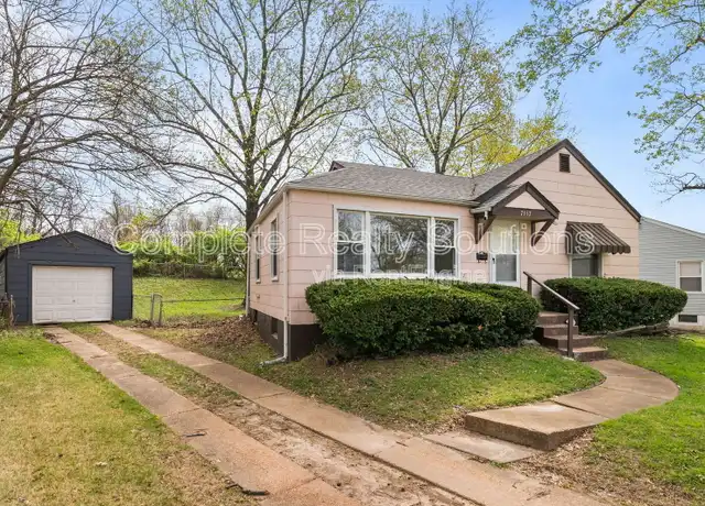 Property at 7557 Haywood Dr, Saint Louis, MO, 63133, 2 beds, 1 bath, [object Object]