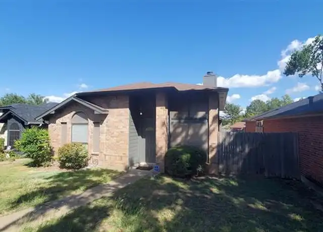 Property at 524 Horse Shoe Bnd, Mesquite, TX, 75149, 3 beds, 2 baths, [object Object]