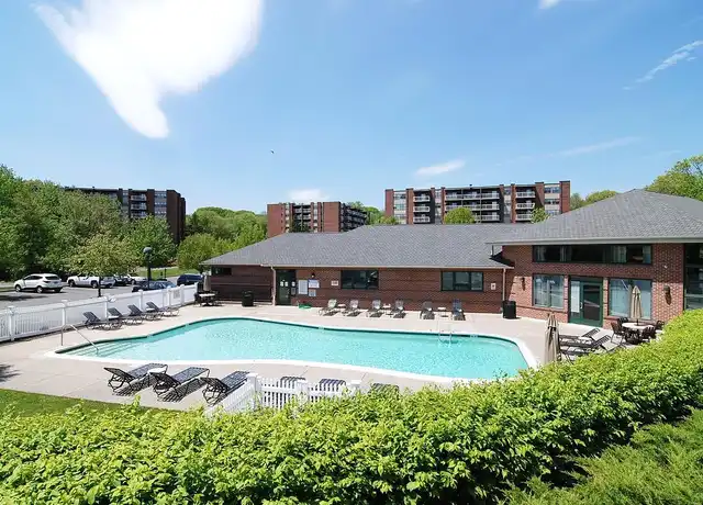 Property at Broadmoor Apartments - 676 Mix Ave, Hamden, CT, 06514, 0-2 beds, 1-2 bath, [object Object]