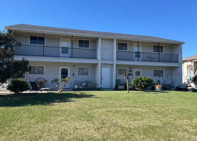 Property at 419 Church St Unit 3, Marshfield, MO, 65706, 2 beds, 1 bath, [object Object]