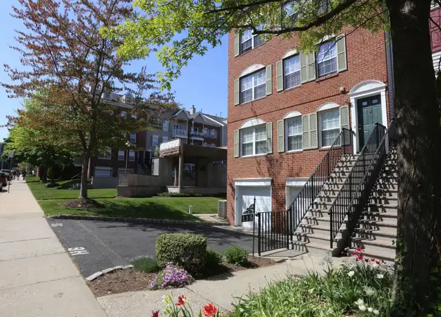 Property at 45 Krueger Ct, Newark, NJ, 07103, 2 beds, 2.5 baths, [object Object]
