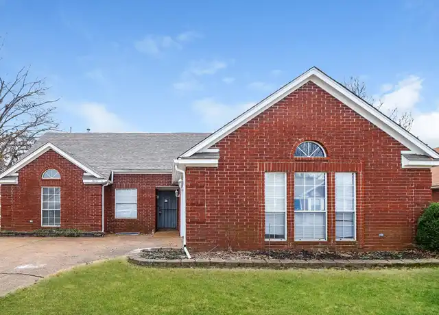 Property at 7013 Juanita Cir S, Memphis, TN, 38133, 3 beds, 2 baths, [object Object]