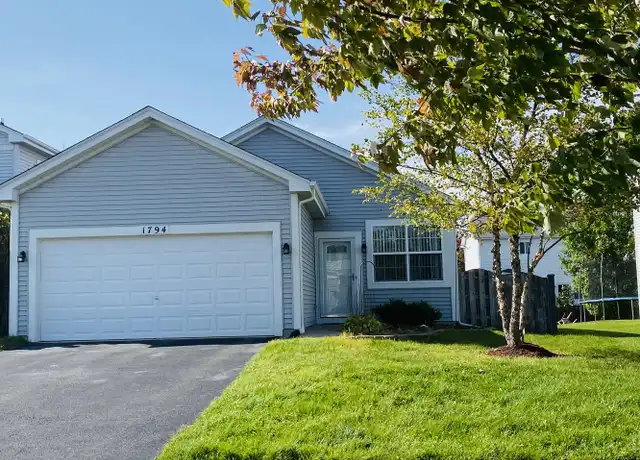 Property at 1794 S Fallbrook Dr, Round Lake, IL, 60073, 2 beds, 1 bath, [object Object]