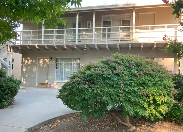 Property at 508 College Ave Unit 4, Modesto, CA, 95350, 2 beds, 1 bath, [object Object]