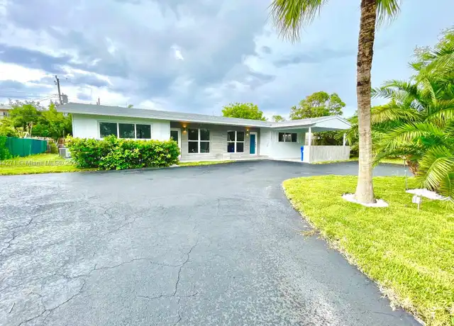 Property at 5130 NE 17th Ter, Fort Lauderdale, FL, 33334, 2 beds, 2 baths, [object Object]