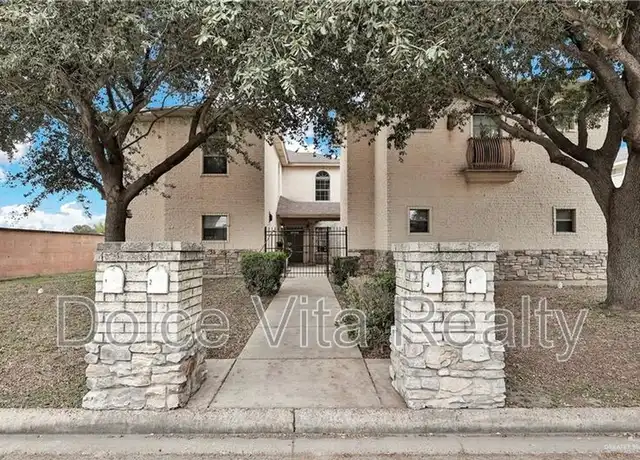 Property at 2102 Kimberly Ln Unit 4, Edinburg, TX, 78541, 2 beds, 2.5 baths, [object Object]