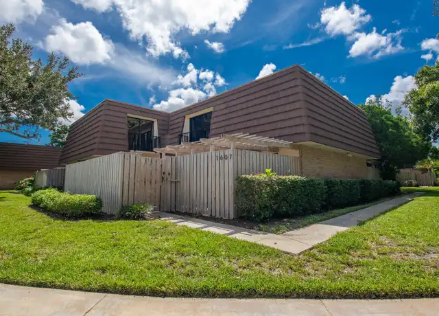 Property at 1607 16th Ln, Palm Beach Gardens, FL, 33418, 3 beds, 2.5 baths, [object Object]
