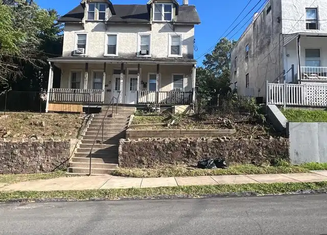 Property at 310 New St Unit 1, Spring City, PA, 19475, 2 beds, 1 bath, [object Object]