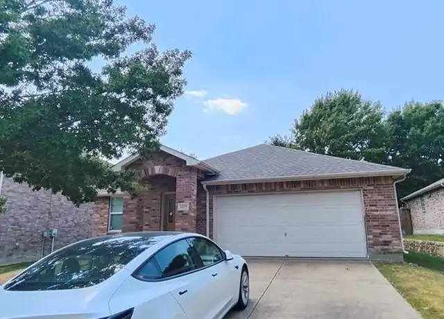 Property at 13179 Michelle Dr, Frisco, TX, 75035, 3 beds, 2 baths, [object Object]