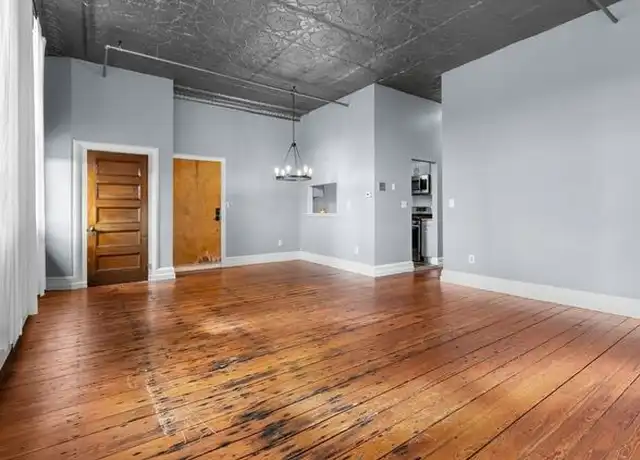 Property at 62 Washington St, Haverhill, MA, 01832, 2 beds, 1 bath, [object Object]