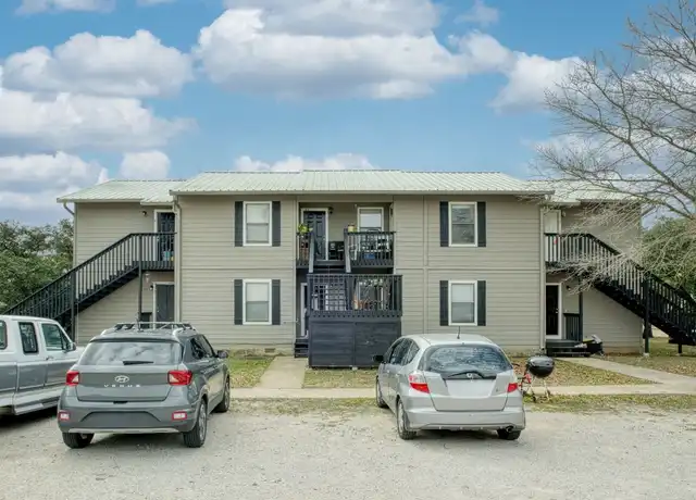 Property at 506 Willow St Unit 2, Bertram, TX, 78605, 1 bed, 1 bath, [object Object]