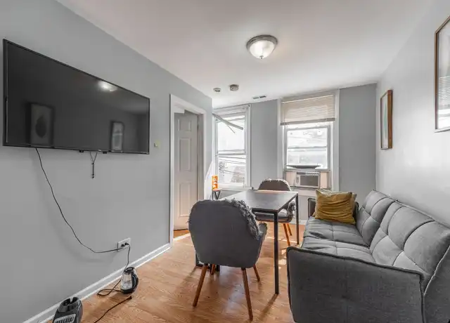 Property at 3614 W George St Unit CH2, Chicago, IL, 60618, 3 beds, 1 bath, [object Object]