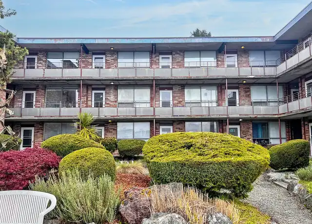 Property at Edgewater East Apartments - 211 Shore Dr, Bremerton, WA, 98310, 0 beds, 1 bath, [object Object]
