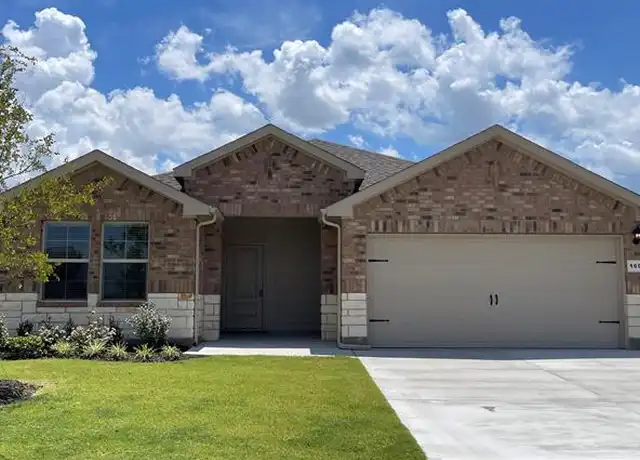 Property at 1605 Marsh St, Cleburne, TX, 76033, 3 beds, 2 baths, [object Object]