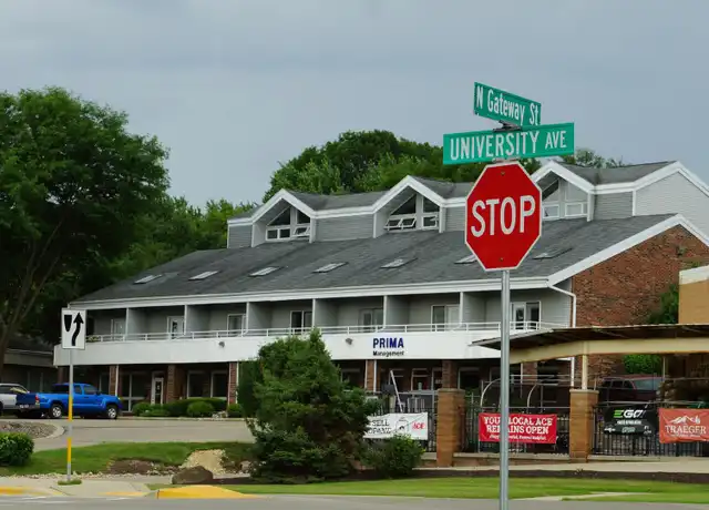 Property at 6273 University Ave, Middleton, WI, 53562, 1 bed, 1 bath, [object Object]