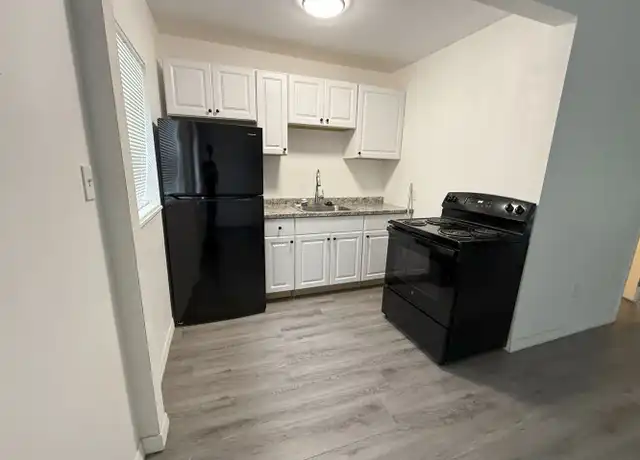 Property at 3619 Seminole Ave Unit 11, Fort Myers, FL, 33916, 1 bed, 1 bath, [object Object]