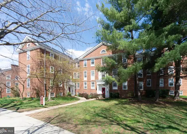 Property at 3811 Newark St NW Unit F438, Washington, DC, 20016, 1 bed, 1 bath, [object Object]