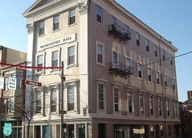 Property at 10 W King St Unit 401, York, PA, 17401, 2 beds, 1 bath, [object Object]