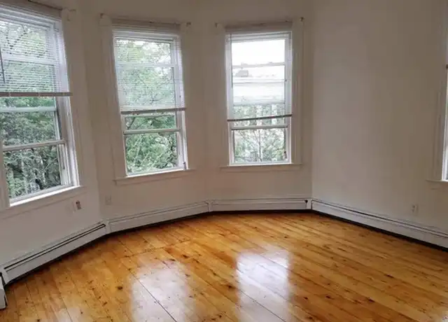 Property at 254 Windsor St Unit 3L, Cambridge, MA, 02139, 3 beds, 1 bath, [object Object]