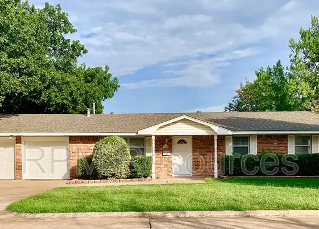 Property at 2308 Elwood Dr, Edmond, OK, 73013, 3 beds, 1.5 baths, [object Object]
