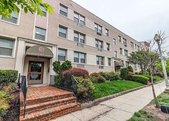Property at 1367 K St SE, Washington, DC, 20003, 1 bed, 1 bath, [object Object]